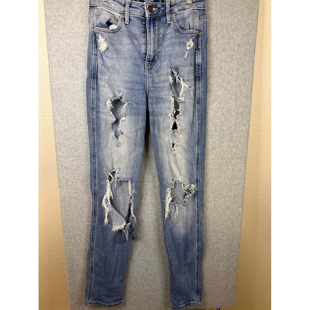 Hollister Ultra High-Rise Mom Jean Distressed Vintage Stretch Size 1R W25 L27